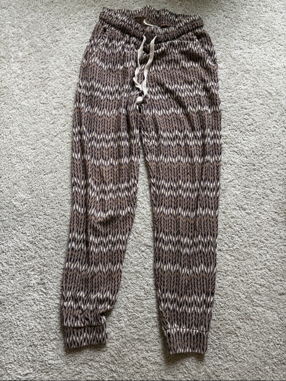 Women’s Brown Patterned Knit Jogger Pants